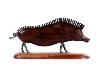 Wild boar sculpture 