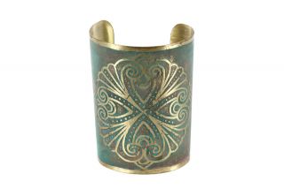 Brass bracelet miniature snowflake