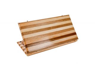Classic backgammon with stripes