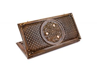 Pomegranate-grapes Backgammon with braid motif classic