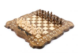 Ararat chess with copyrighted contour outline